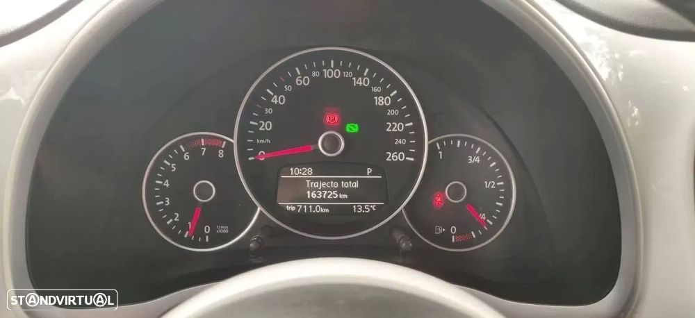 VW New Beetle 2.0 TSI Sport DSG - 34