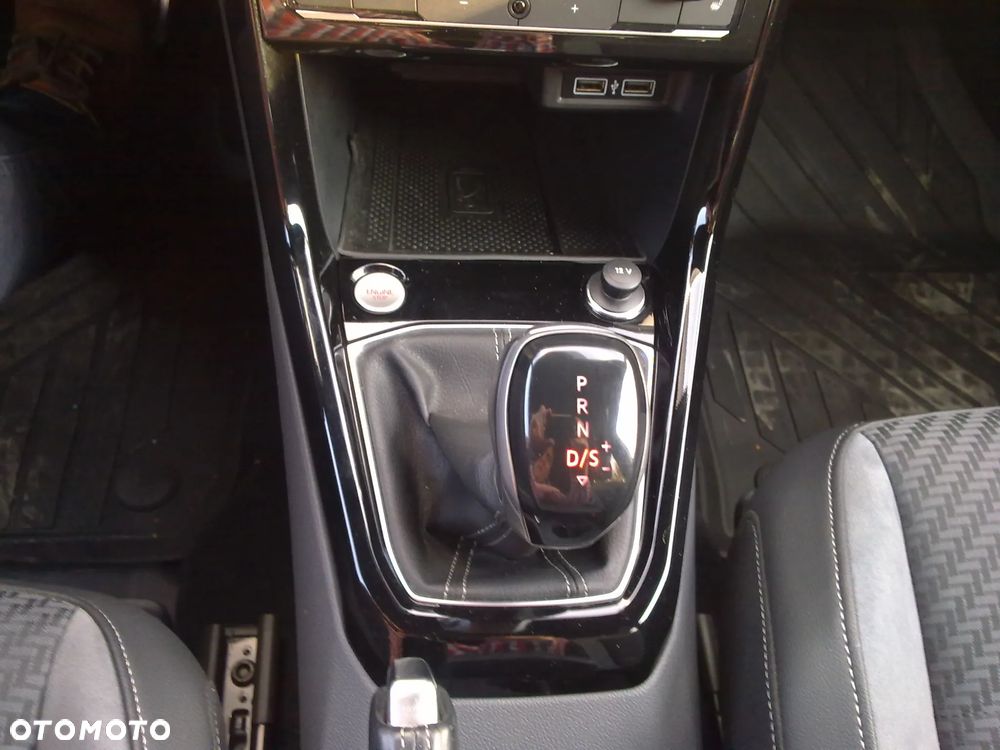 Volkswagen T-Cross 1.5 TSI OPF DSG R-Line - 29