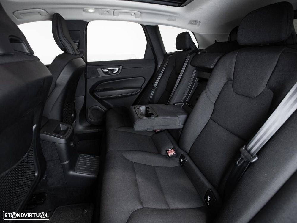 Volvo XC 60 2.0 T6 PHEV Inscription Expression AWD - 11