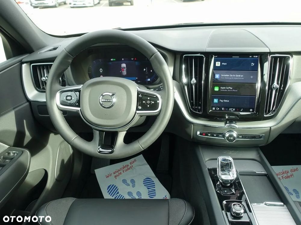 Volvo XC 60 B5 B AWD Plus Black Edition - 15