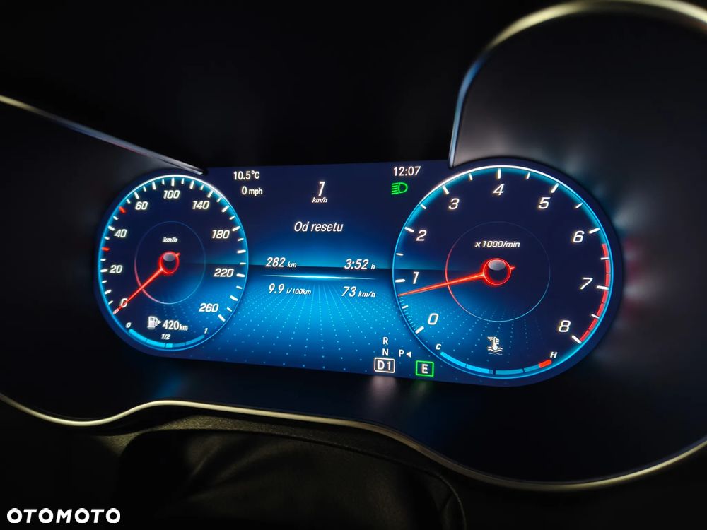 Mercedes-Benz Klasa C 300 4MATIC 9G-TRONIC - 21