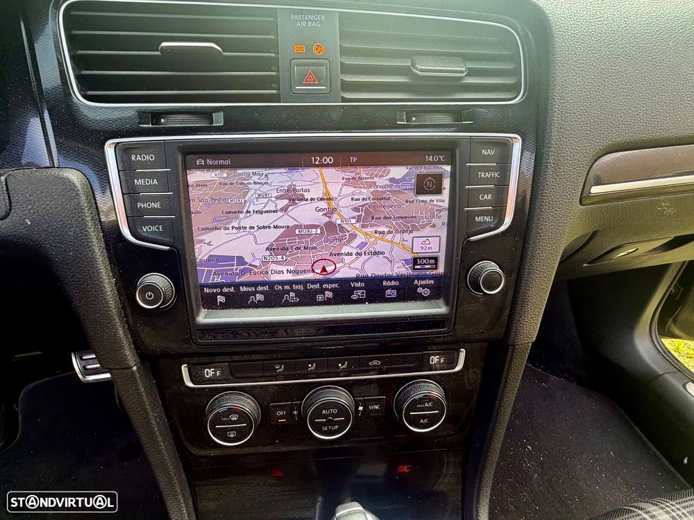VW Golf 2.0 TDI GTD DSG - 43