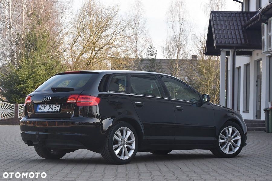 Audi A3 Sportback 2.0 TDI DPF Attraction - 9