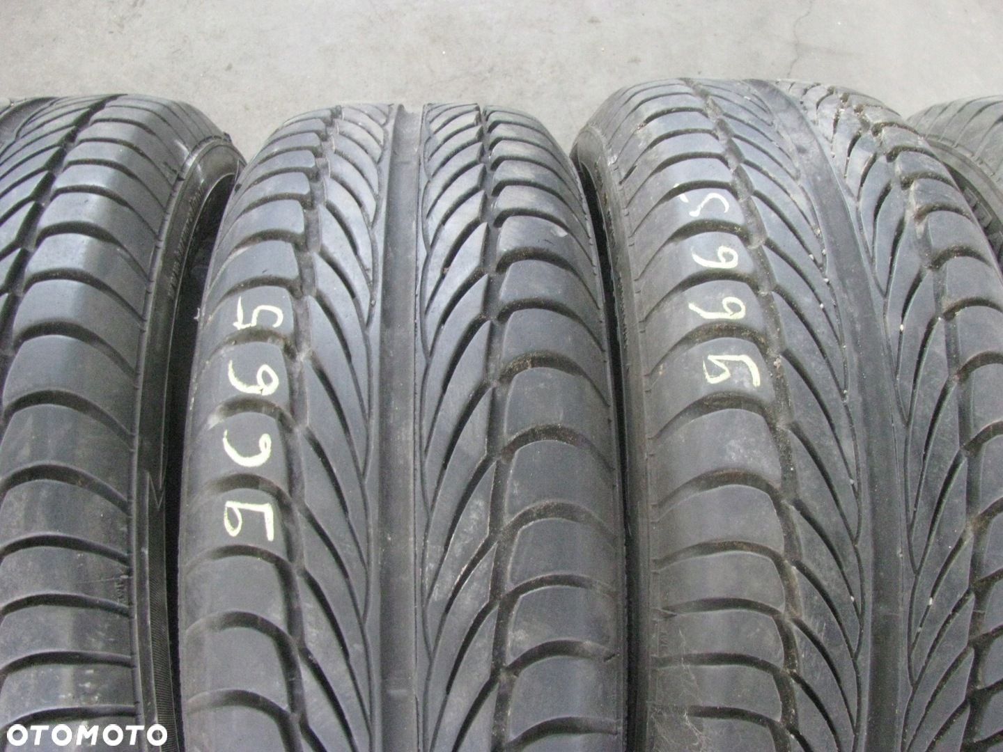 Opona letnia Barum Bravuris 5HM 185/60R14 82 H - 3