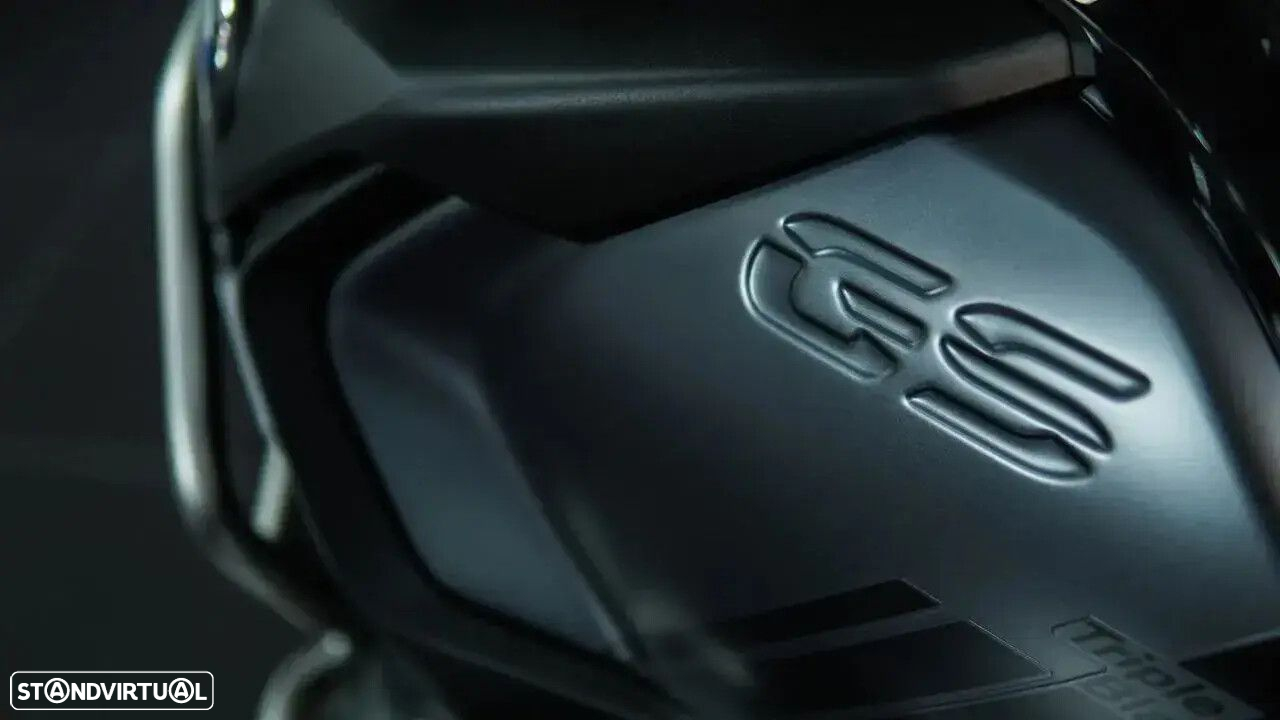 BMW R 1250 GS Adventure TRIPLE BLACK - 18
