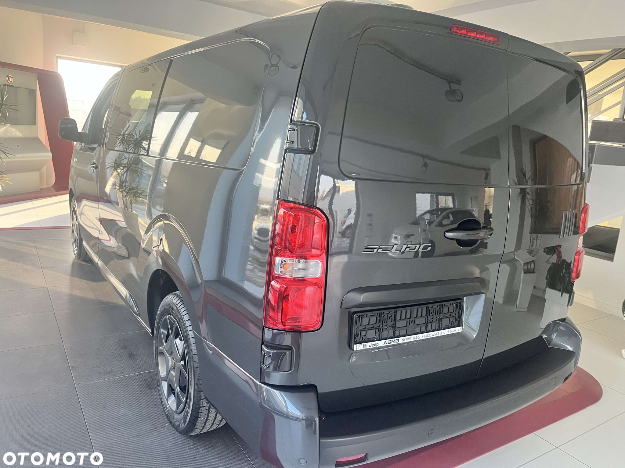Fiat Scudo seria 2 Nowe Scudo Furgon Brygadowy Maxi 2.0 MJ 144 KM S&S EAT8 Brygadowy - 14