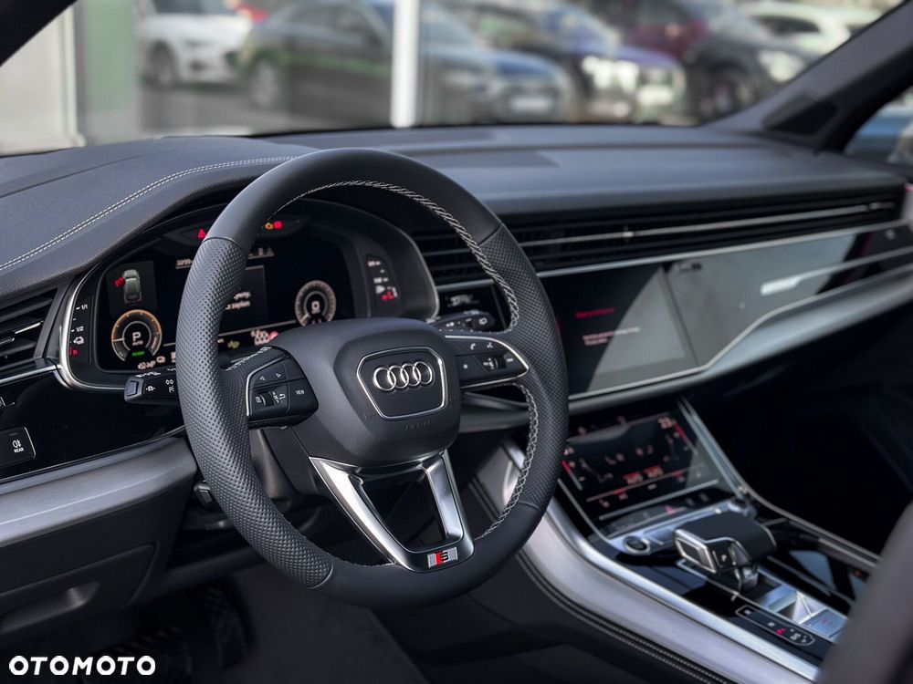 Audi Q7 - 21