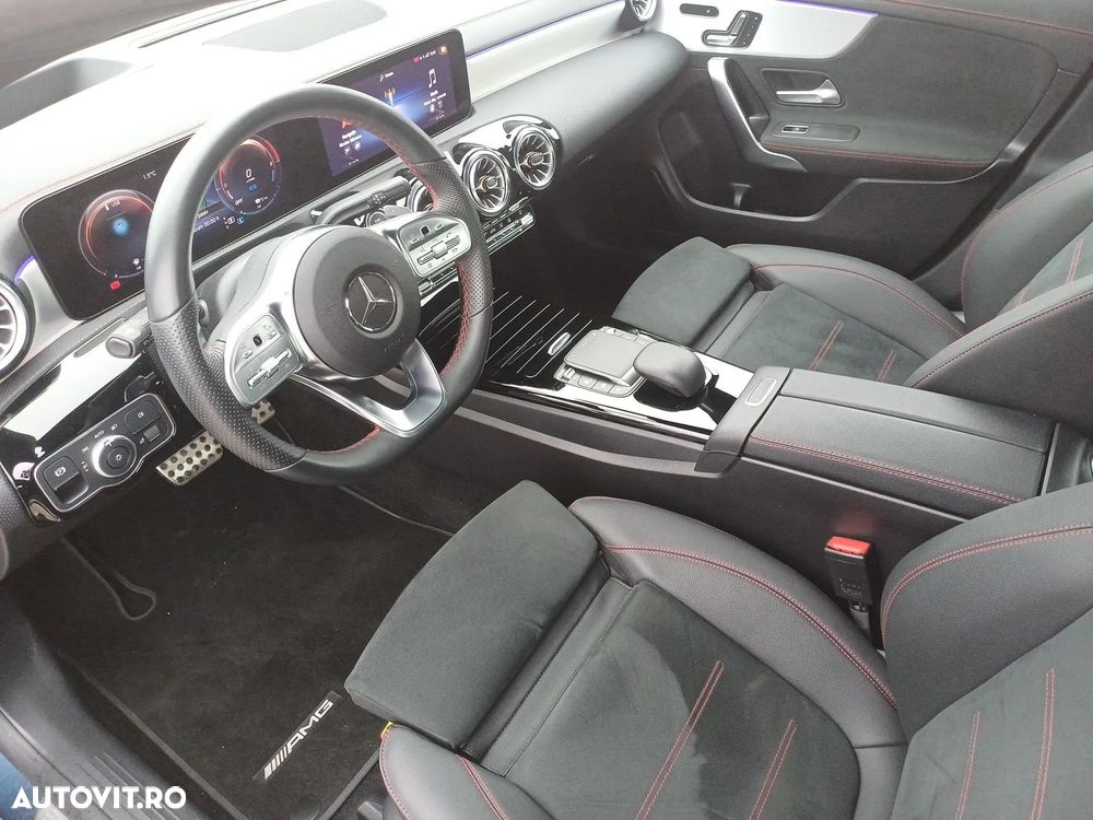 Mercedes-Benz CLA 250 e Coupe - 10