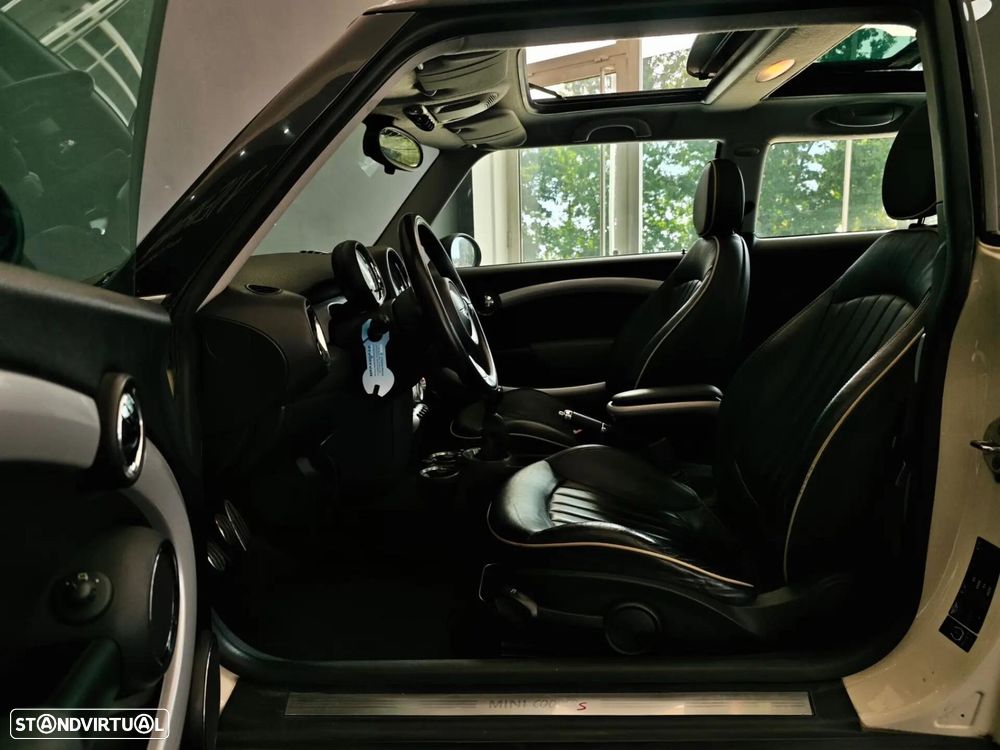MINI 3 Portas Cooper S - 33