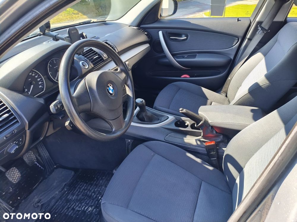 BMW Seria 1 116d - 13