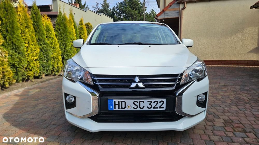 Mitsubishi Space Star - 10