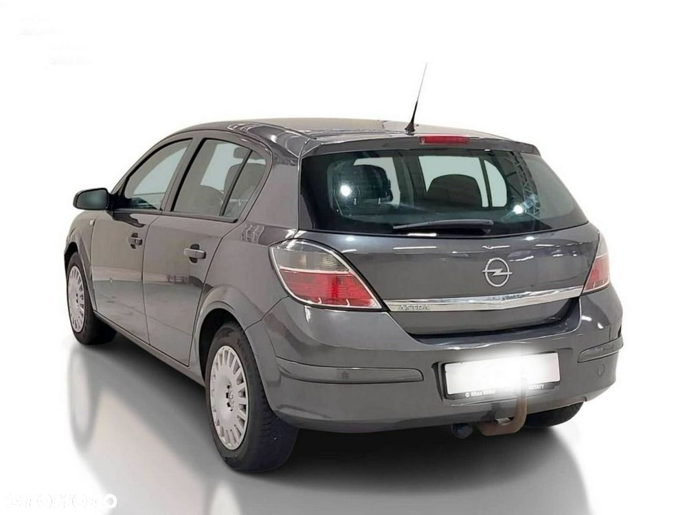 Opel Astra - 2
