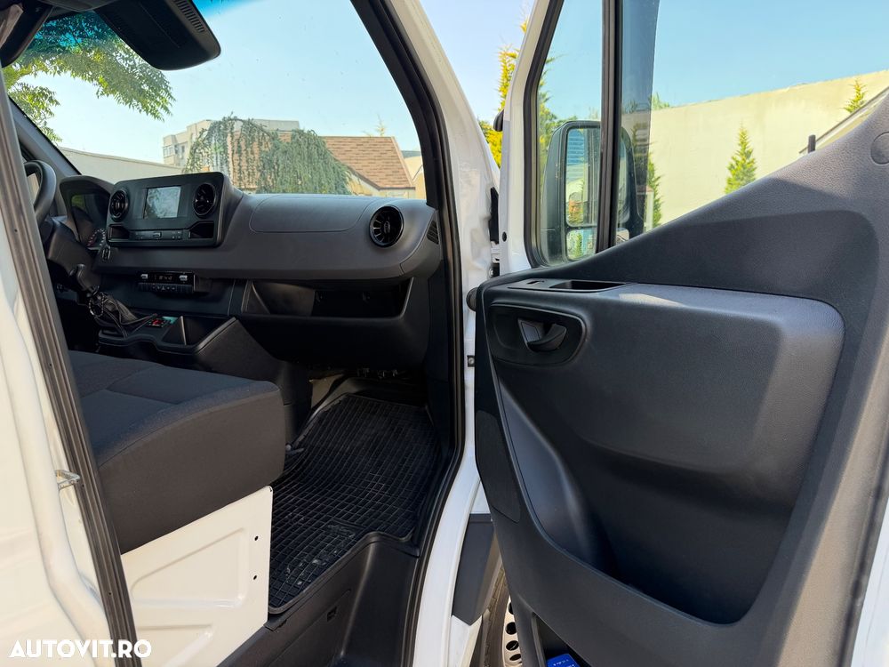 Mercedes-Benz Sprinter 414 CDI - 24