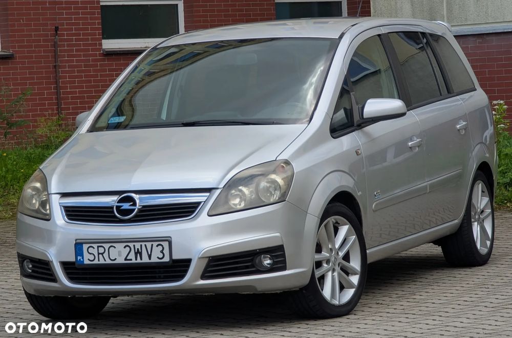 Opel Zafira 1.9 CDTI Sport - 23