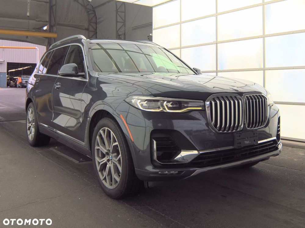 BMW X7 xDrive40i - 1