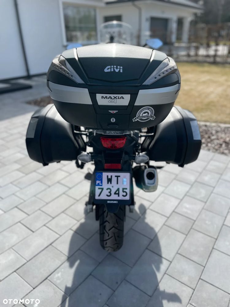 Suzuki V-STROM - 2