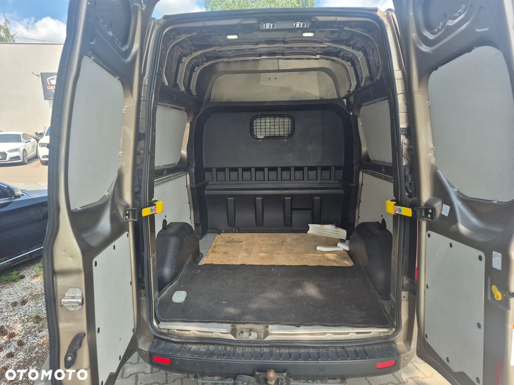 Ford Transit Custom - 19