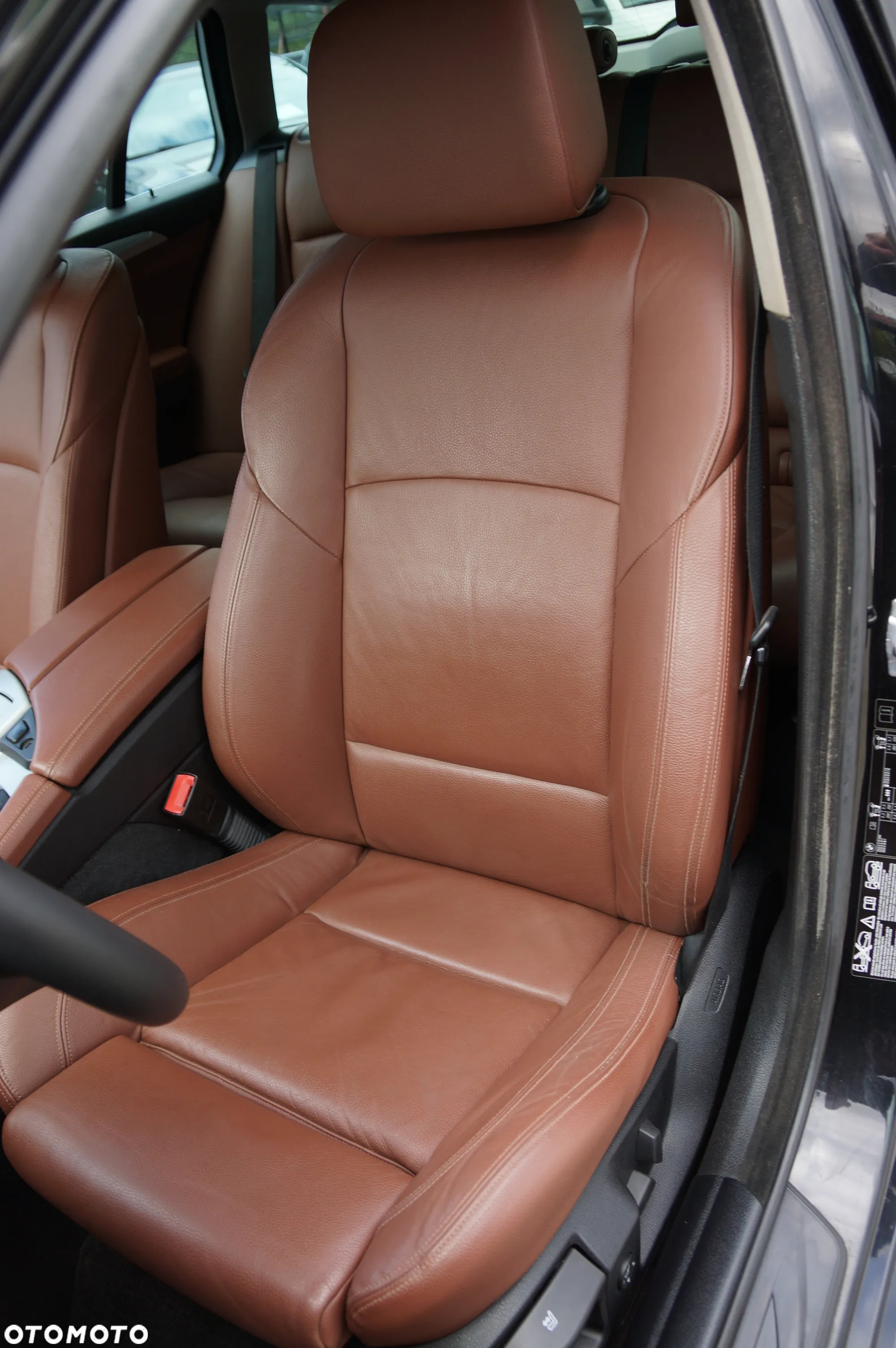 BMW Seria 5 530d xDrive Touring Sport-Aut - 29