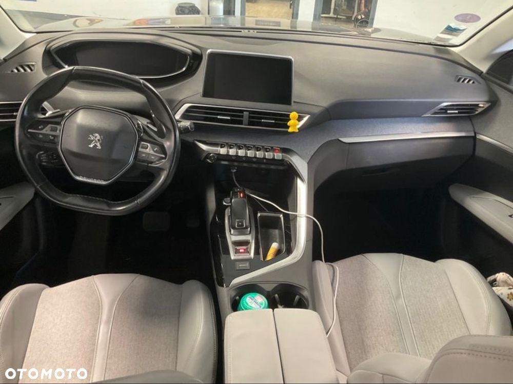 Peugeot 3008 1.2 PureTech Allure Pack S&S EAT8 - 7