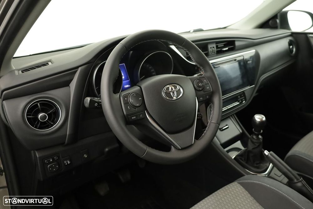 Toyota Auris Touring Sports 1.2T Comfort +P.Techno+P.Sport - 7
