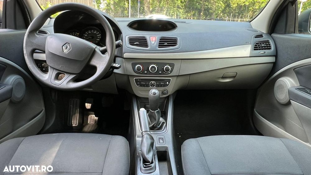 Renault Fluence - 6