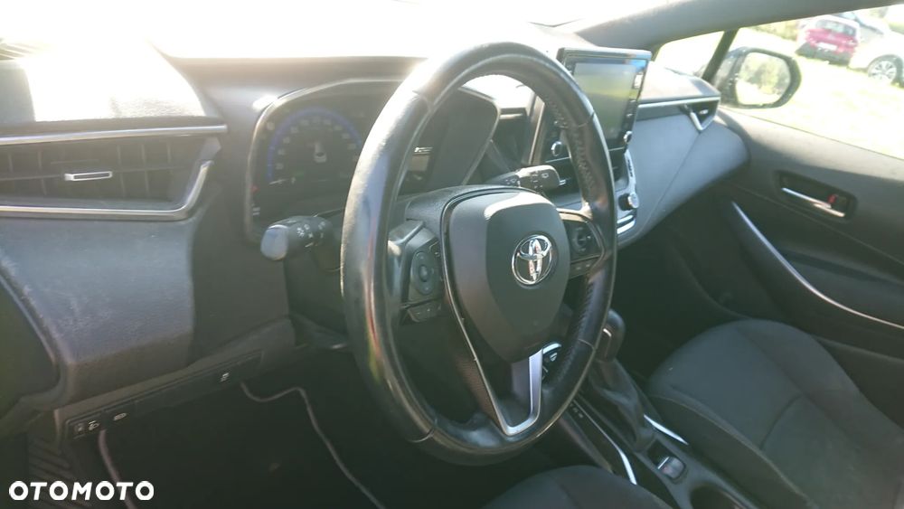 Toyota Corolla - 2