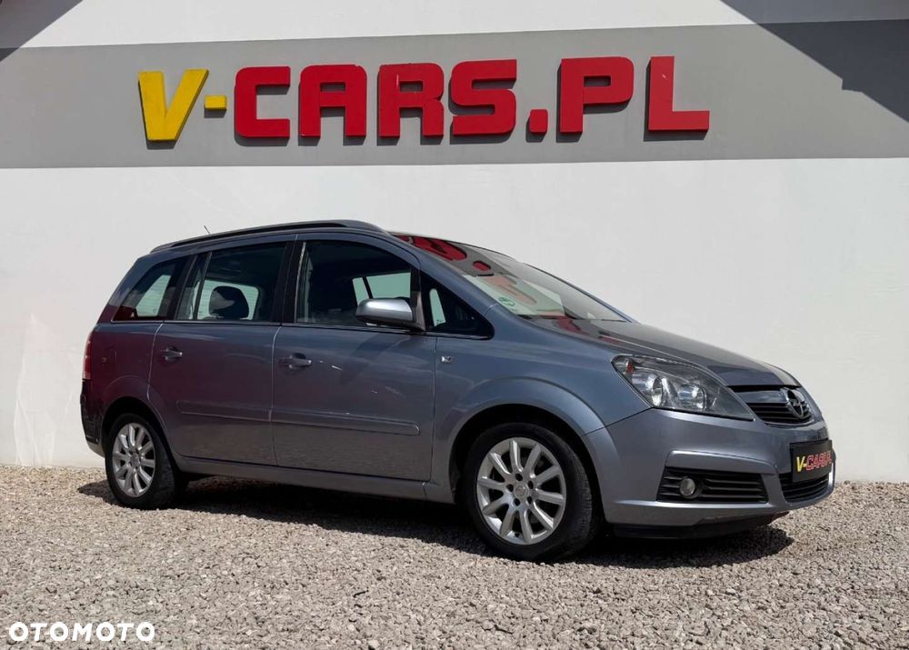 Opel Zafira - 9