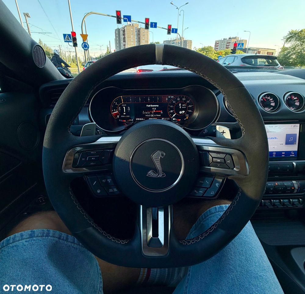 Ford Mustang - 16