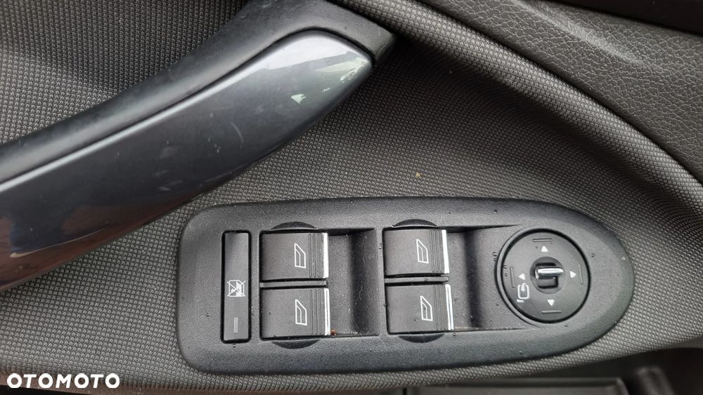 Ford Kuga 2.0 TDCi 4x4 Titanium - 19
