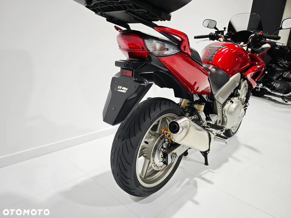 Honda CBF - 11