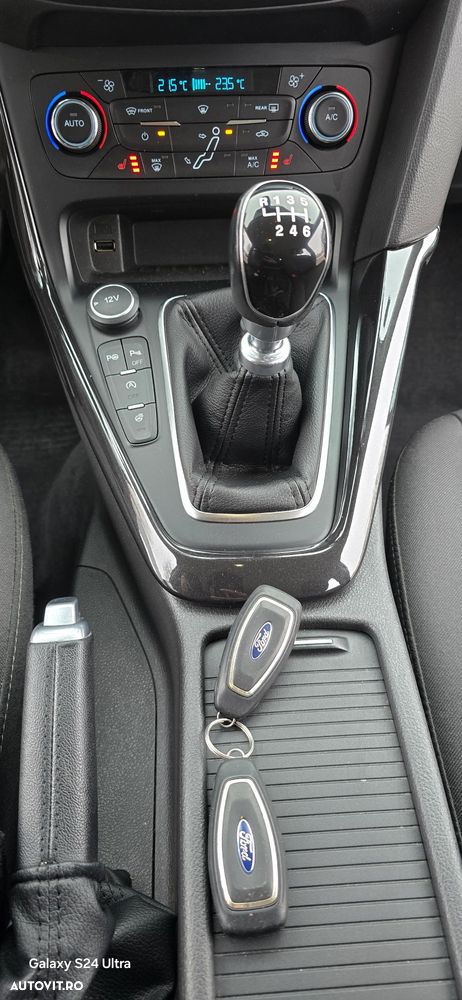 Ford Focus 1.0 EcoBoost Start-Stopp-System TITANIUM STYLE - 7