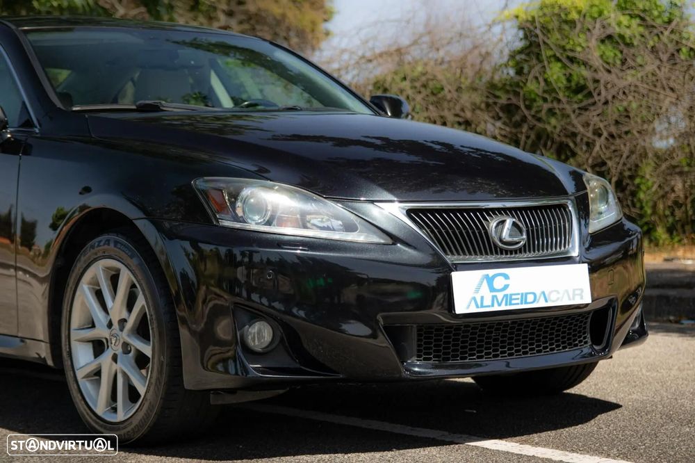 Lexus IS 200 d P.Executive 6G - 4