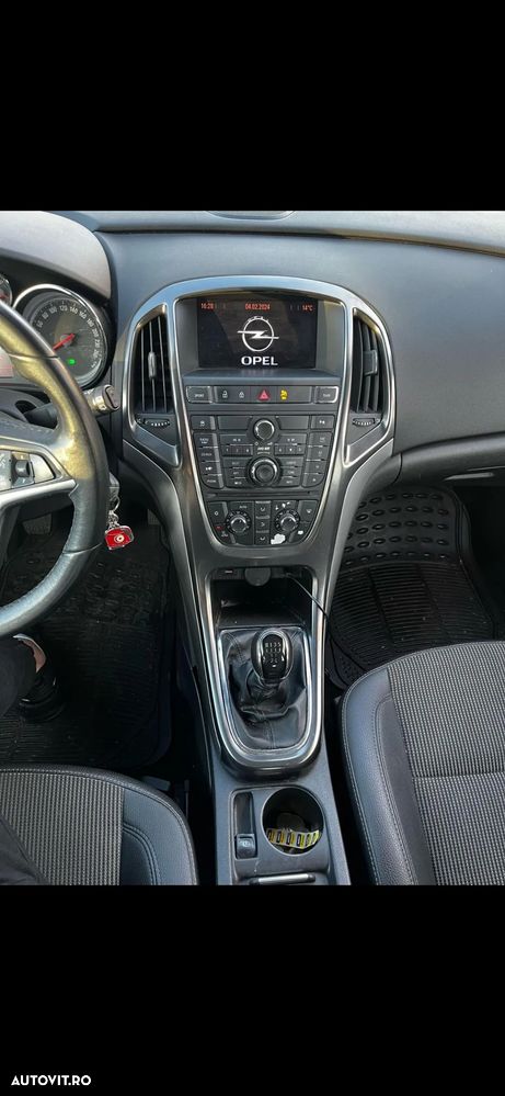Opel Astra 1.6 - 12