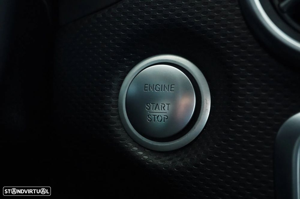 Mercedes-Benz A 180 d Urban - 14