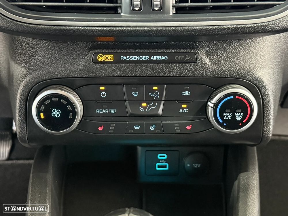 Ford Focus SW 1.0 EcoBoost MHEV Active - 29