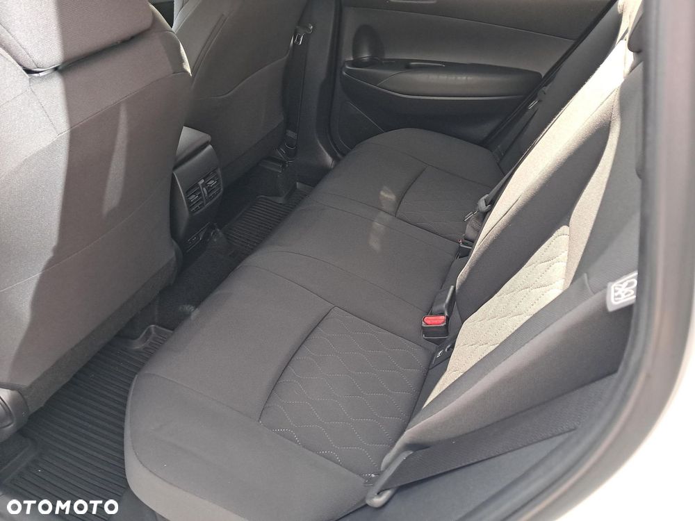 Toyota Corolla Cross - 10