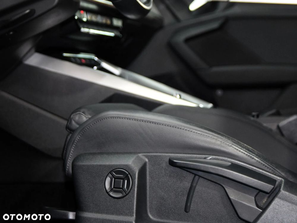 Audi A3 Limousine 35 TFSI S tronic - 24