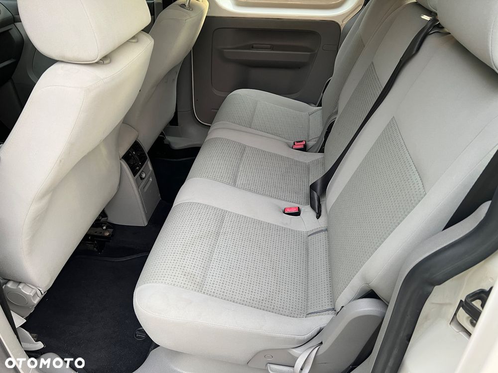 Volkswagen Caddy Maxi Life - 24