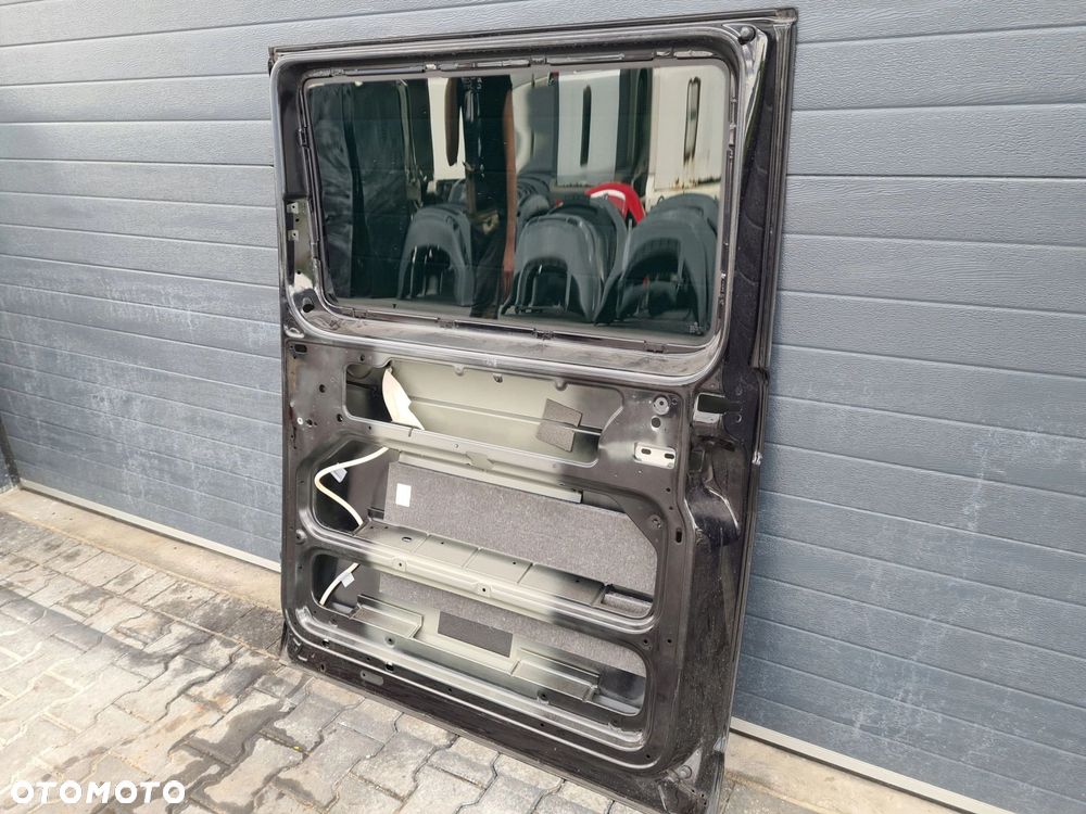 VW T5 LIFT T6 drzwi przesuwne prawe CZARNE LC9X - 3