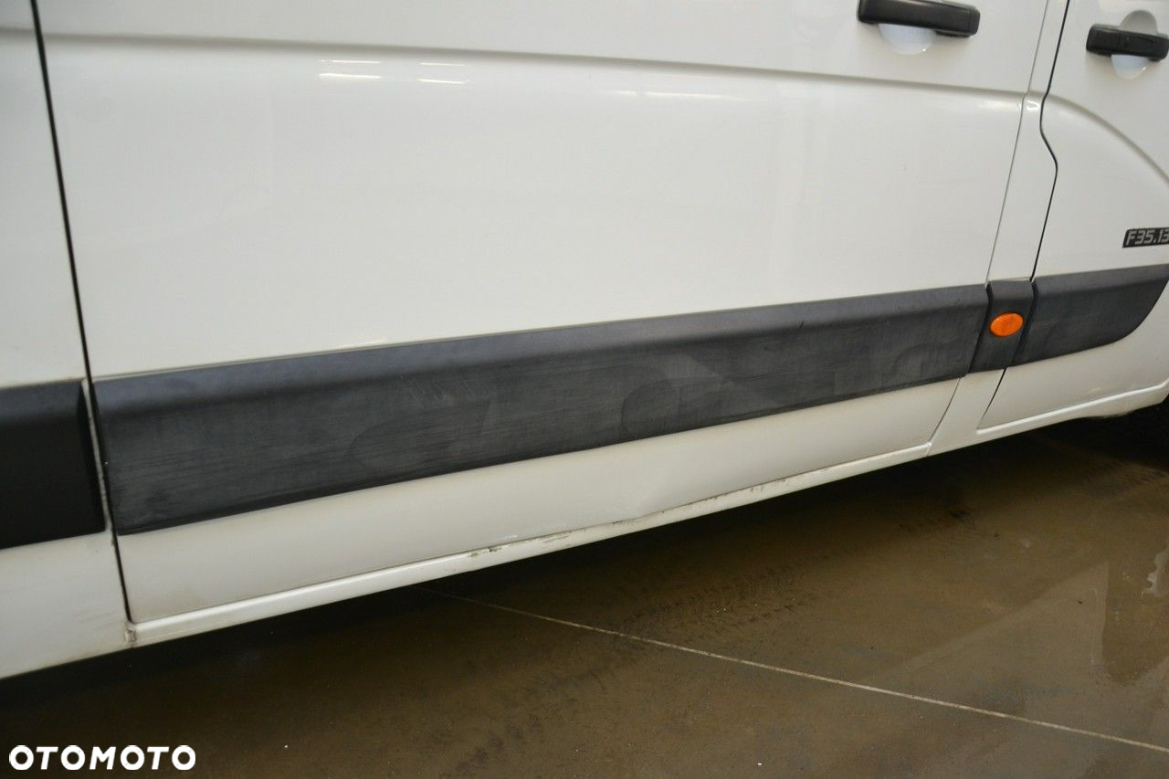 Nissan NV 400 - 14