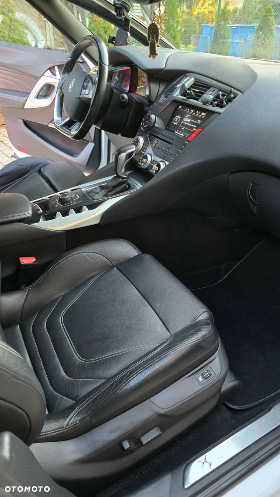 Citroën DS5 2.0 HDi Pure Pearl - 18