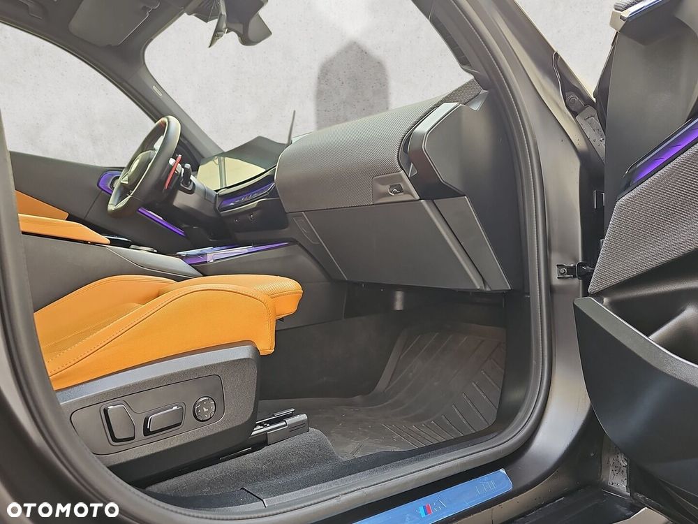 BMW X3 - 24