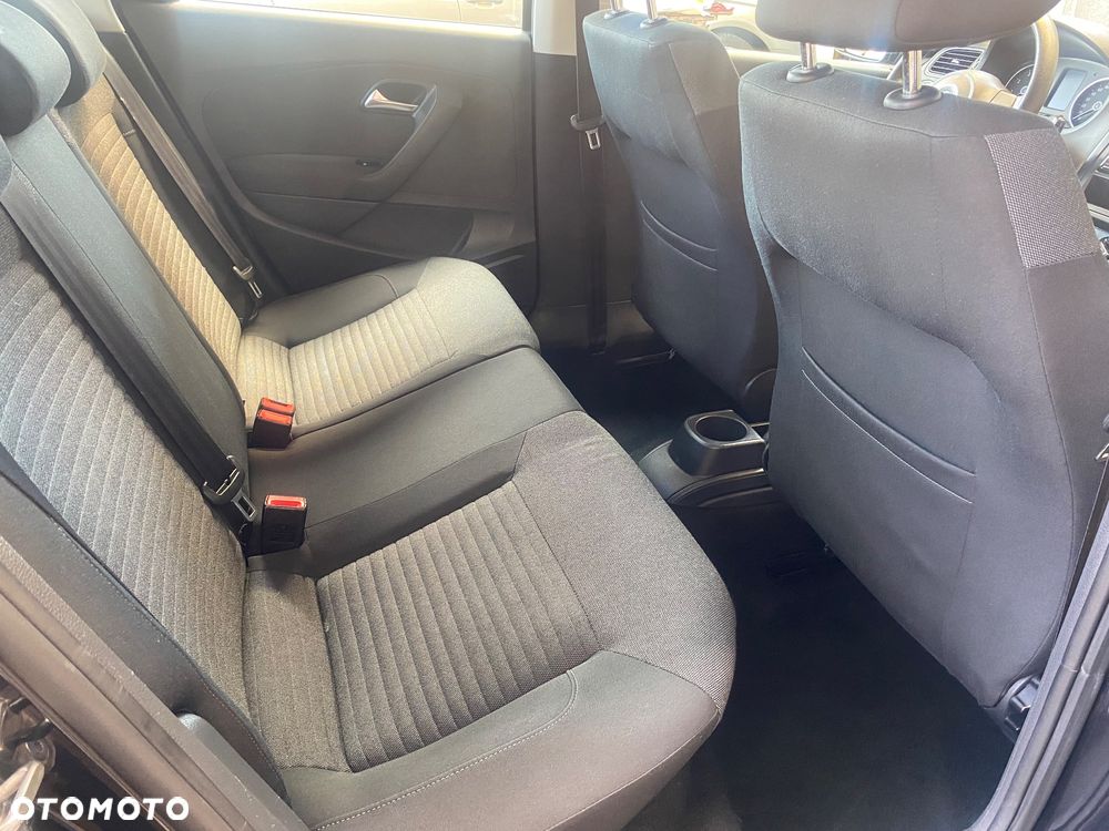 Volkswagen Polo - 23