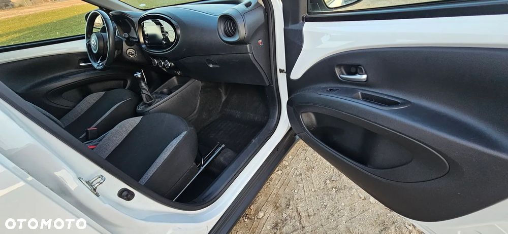 Toyota Aygo X - 13