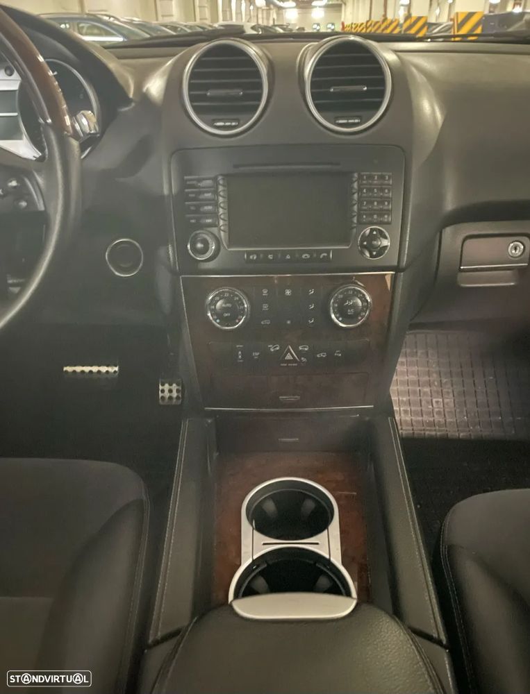 Mercedes-Benz ML 320 CDI - 8