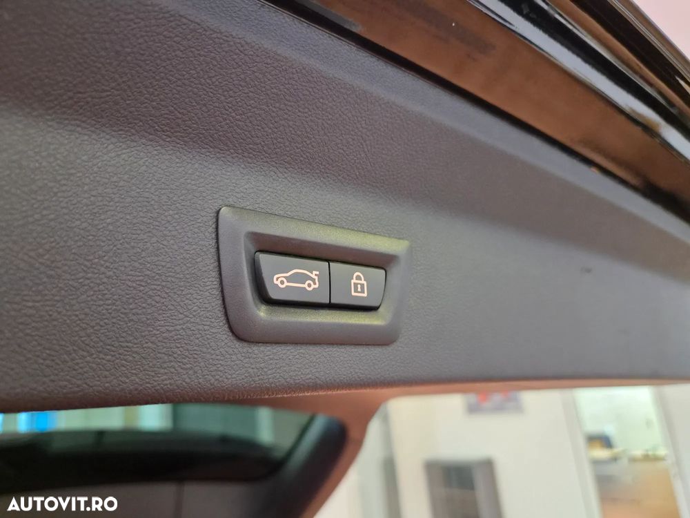 BMW X3 xDrive30e AT PHEV - 14