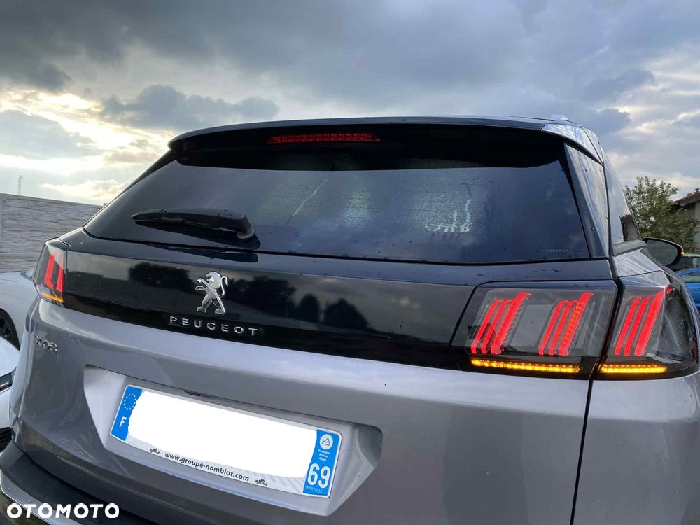 Peugeot 3008 PureTech 130 Stop & Start GPF EAT8 Allure - 22