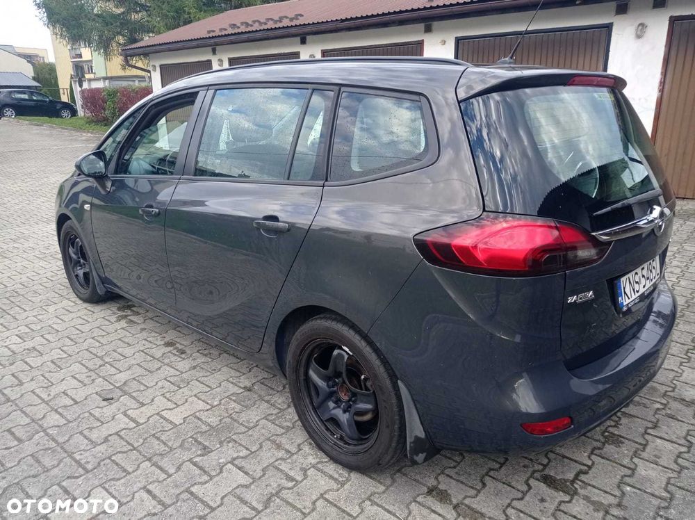 Opel Zafira - 5