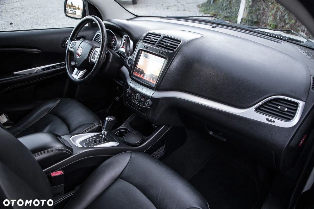 Fiat Freemont 2.0 Multijet Lounge AWD - 34