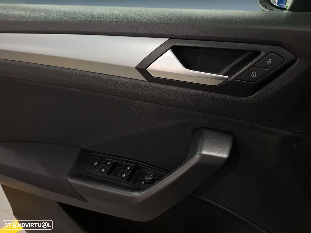 VW T-Roc 1.0 TSI Life - 21